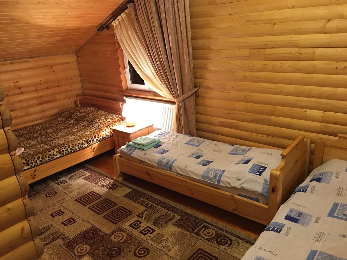 Karpatska Mria Hotel Яремче Екстериор снимка