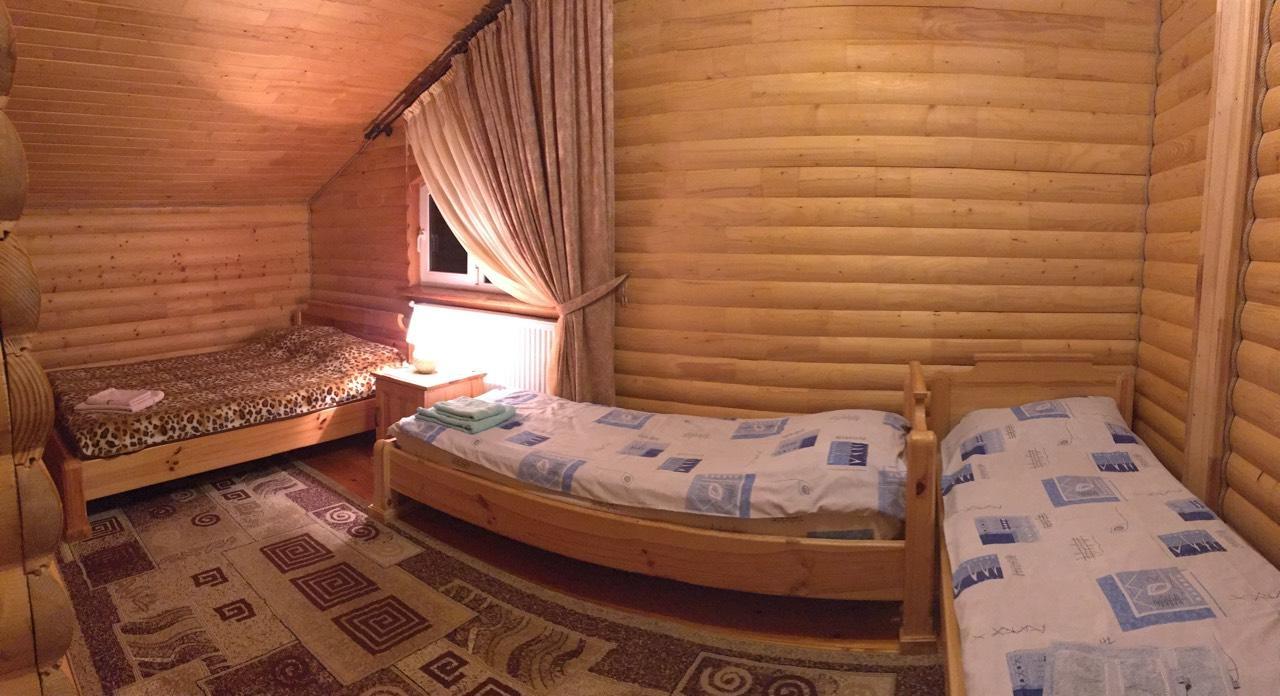 Karpatska Mria Hotel Яремче Екстериор снимка