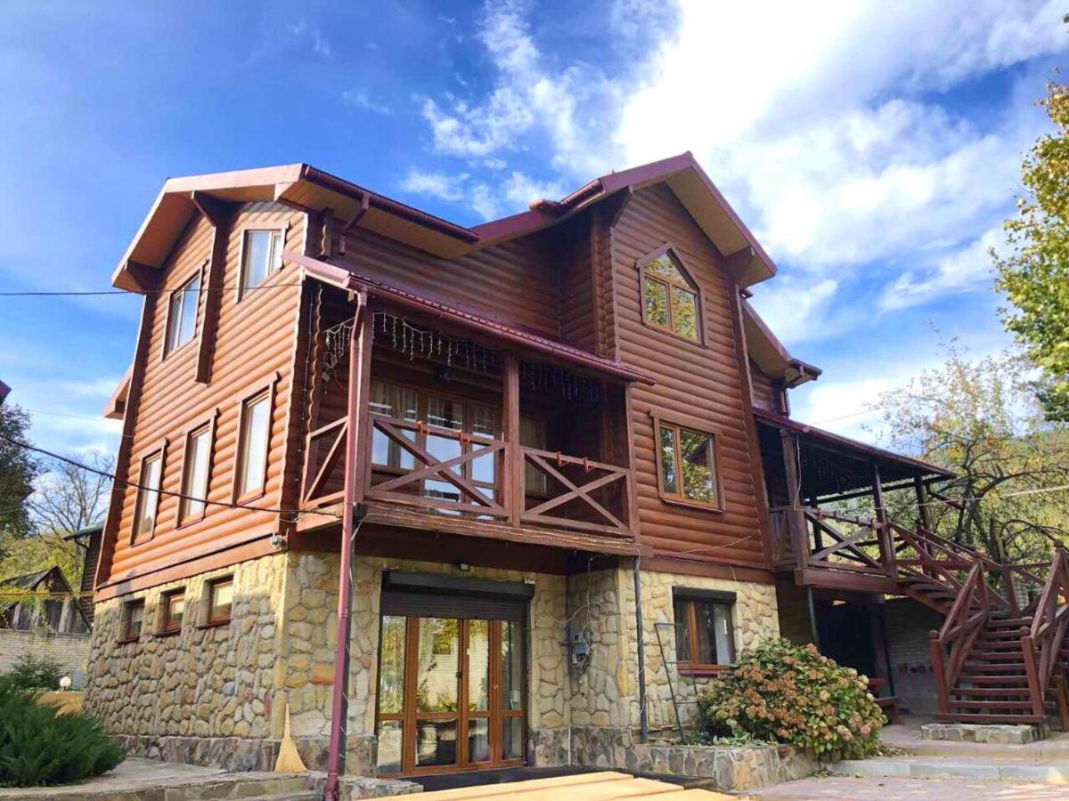 Karpatska Mria Hotel Яремче Екстериор снимка